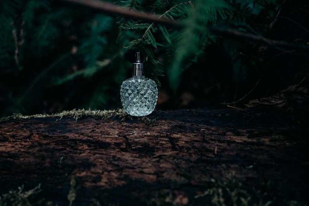 EastWest Bottlers Speakeasy Perfume Pump Spray Bottle Log