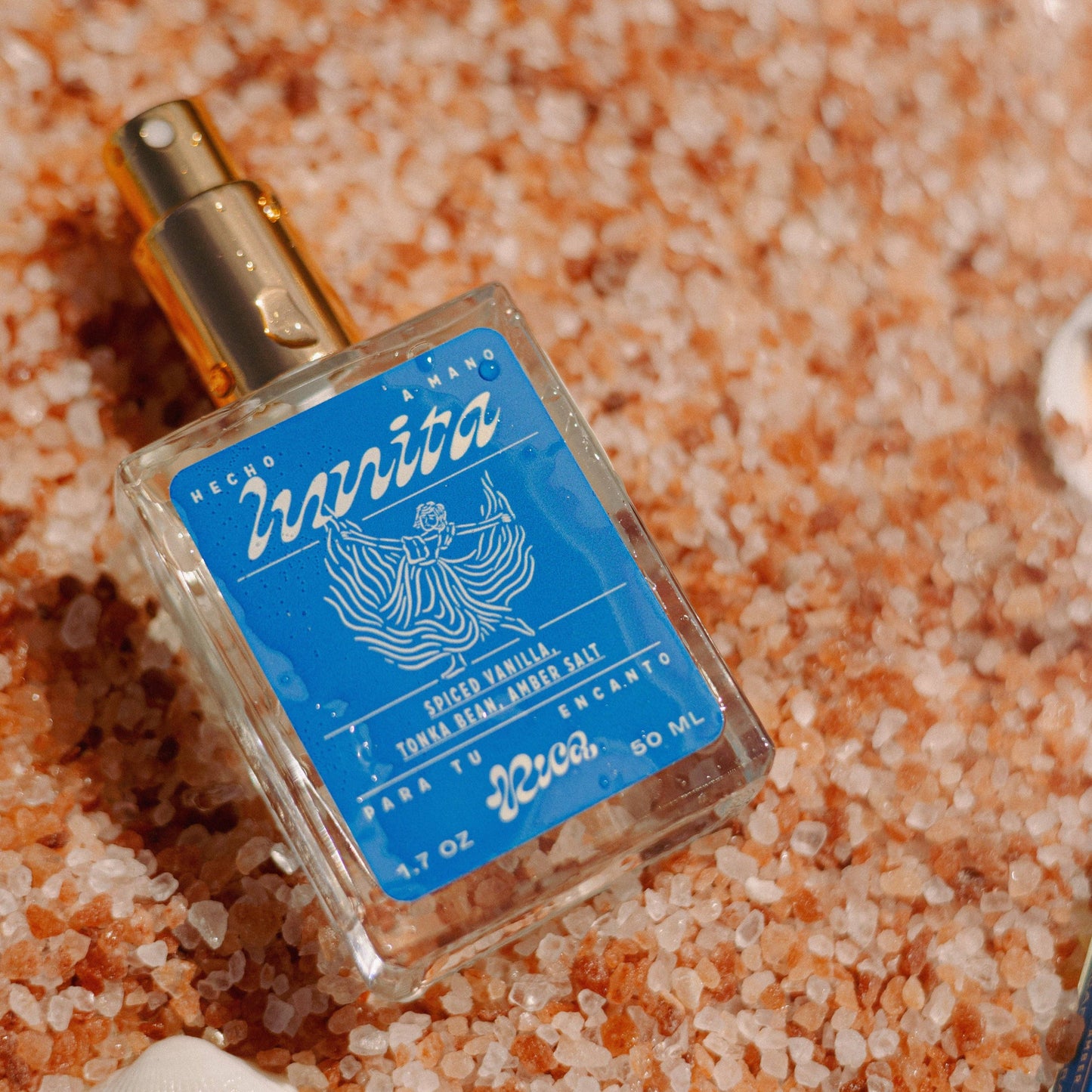 Lunita by RICA bottle pink sand
