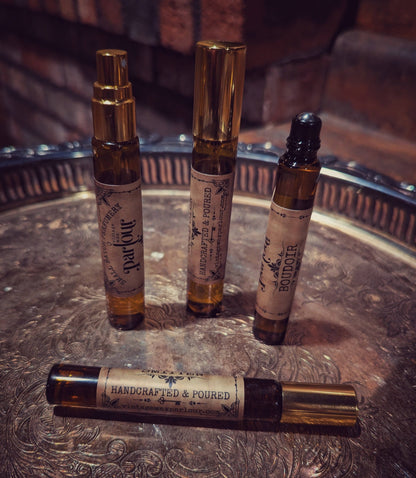 A Dame Like Me by Vintage Wax Parlour | 10ml Perfume Roll-On
