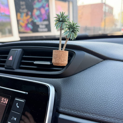 Beach Linen: Palm Tree Vent Clip Car Air Freshener Diffuser (Reusable)