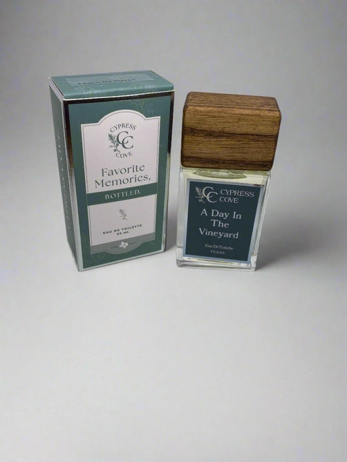 Cypress Cove A Day At The Vineyard Bottle Box