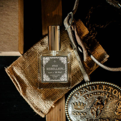 RRebellion 1910 Rebellion Cologne Spray Buckle