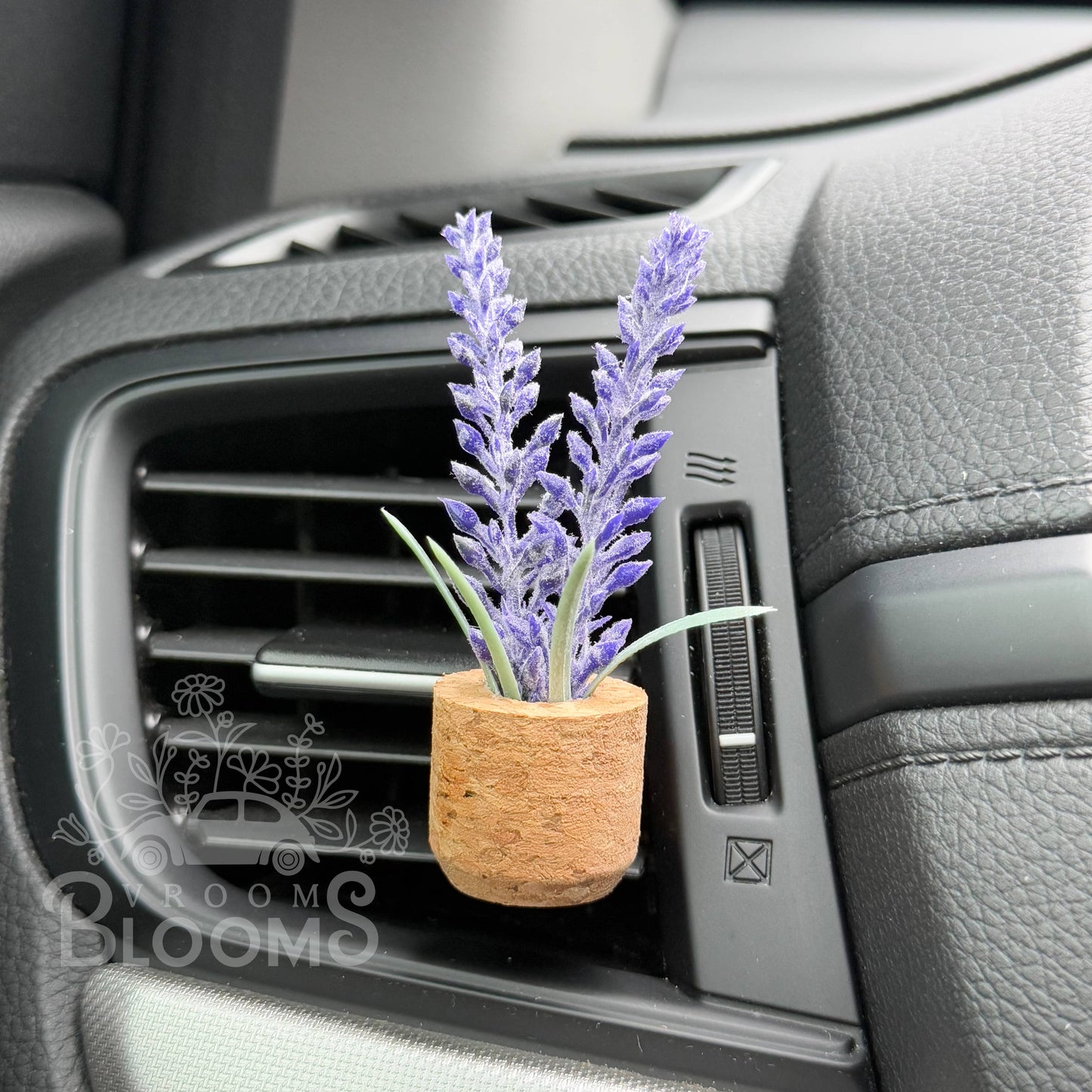 Clean Laundry: Lavender Flower Vent Clip Car Air Freshener (Reusable)